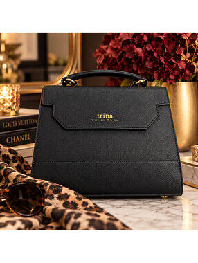 Trina Turk Womens Black structured Rectangle Satchel Top Handle Bag Ret $148 NWT
